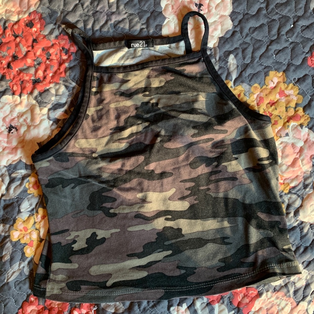 Rue 21 tank top size: small